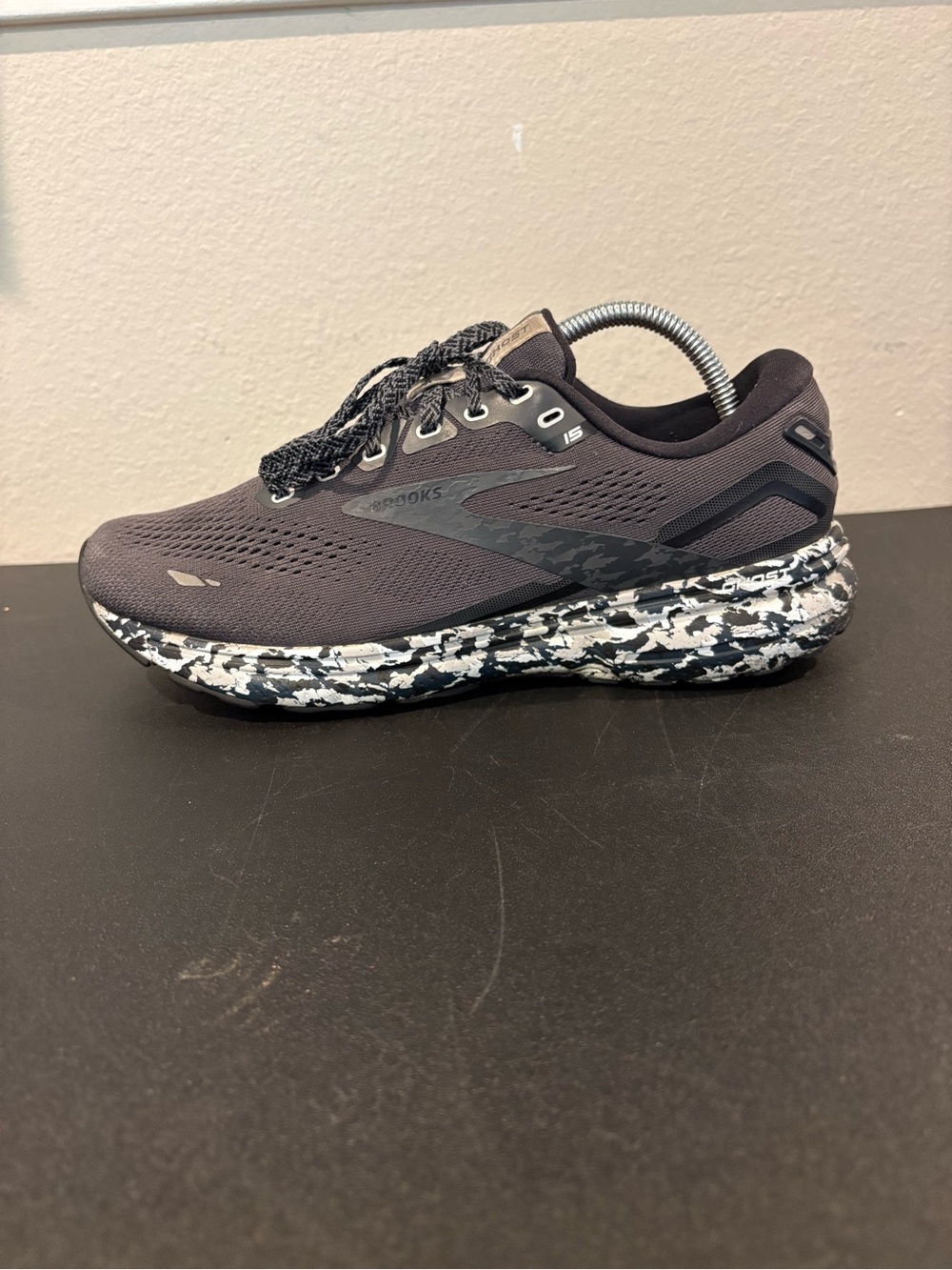 Brooks Women’s Ghost 15 Gray Black Marbled Running Shoes Size 10.5 Fast Shipping - Picture 3 of 9